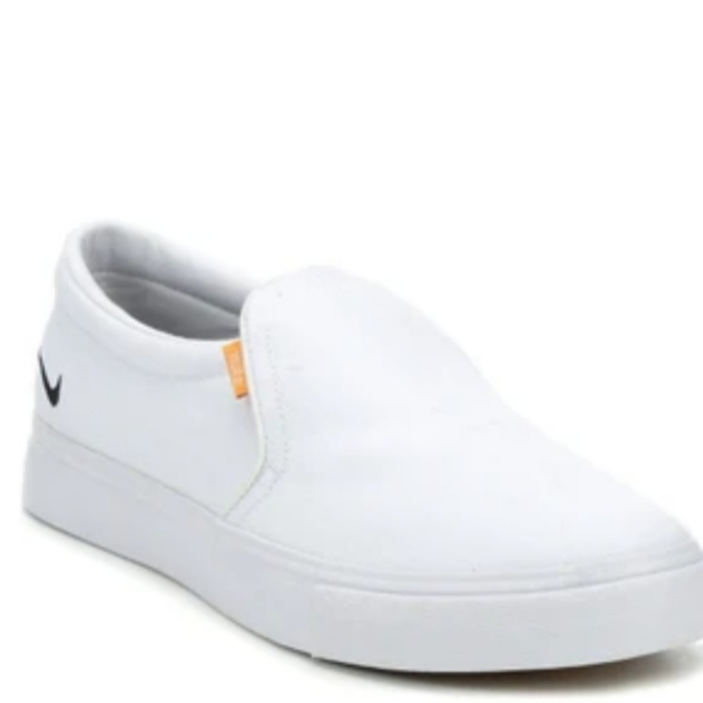 Nike court royale